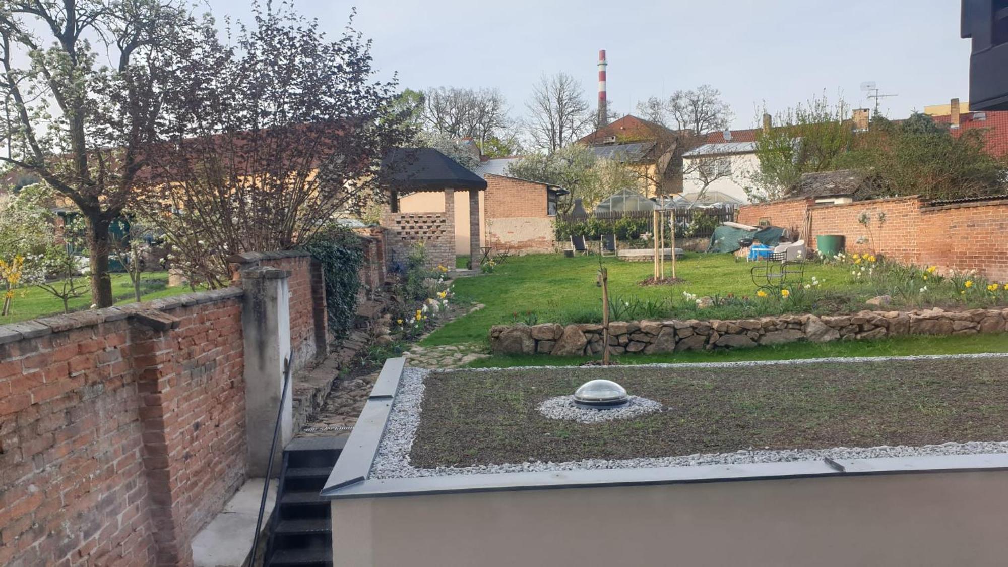 Art Nouveau With Garden In Apartment